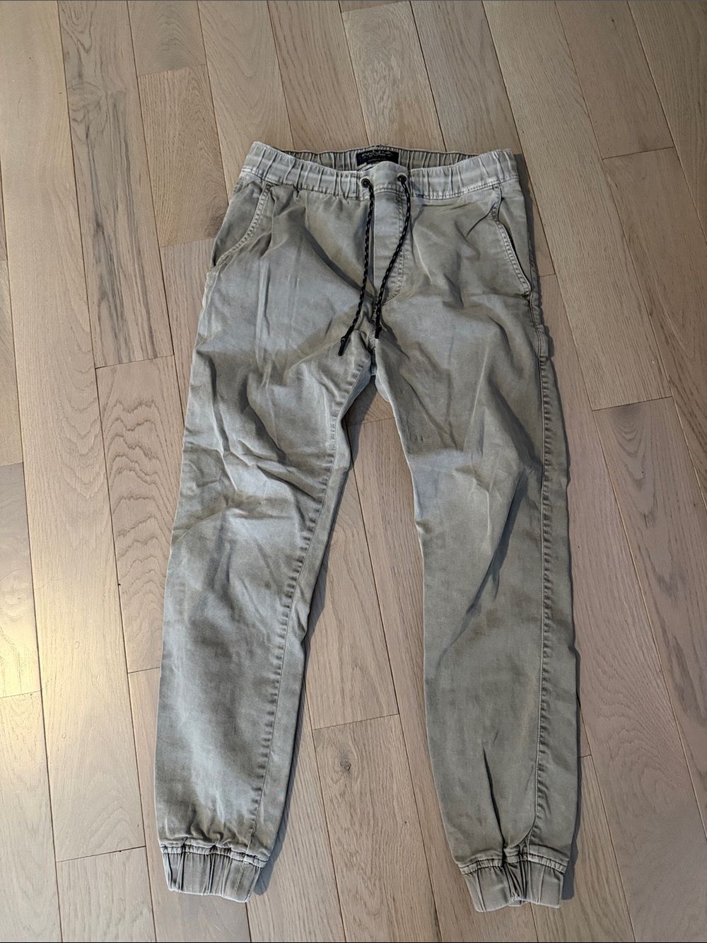 American Eagle Men's Grey Extreme Flex Joggers